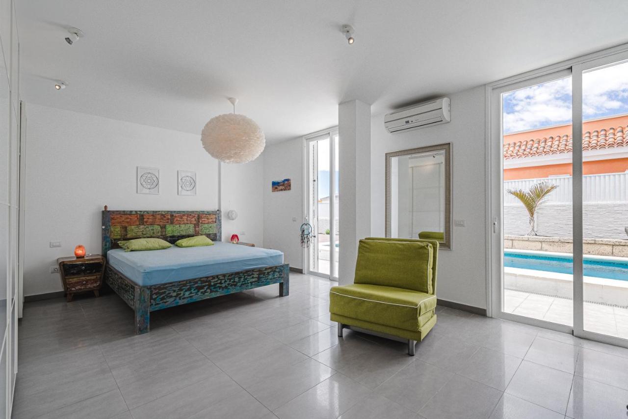 Modern 3bdr With Heated Pool