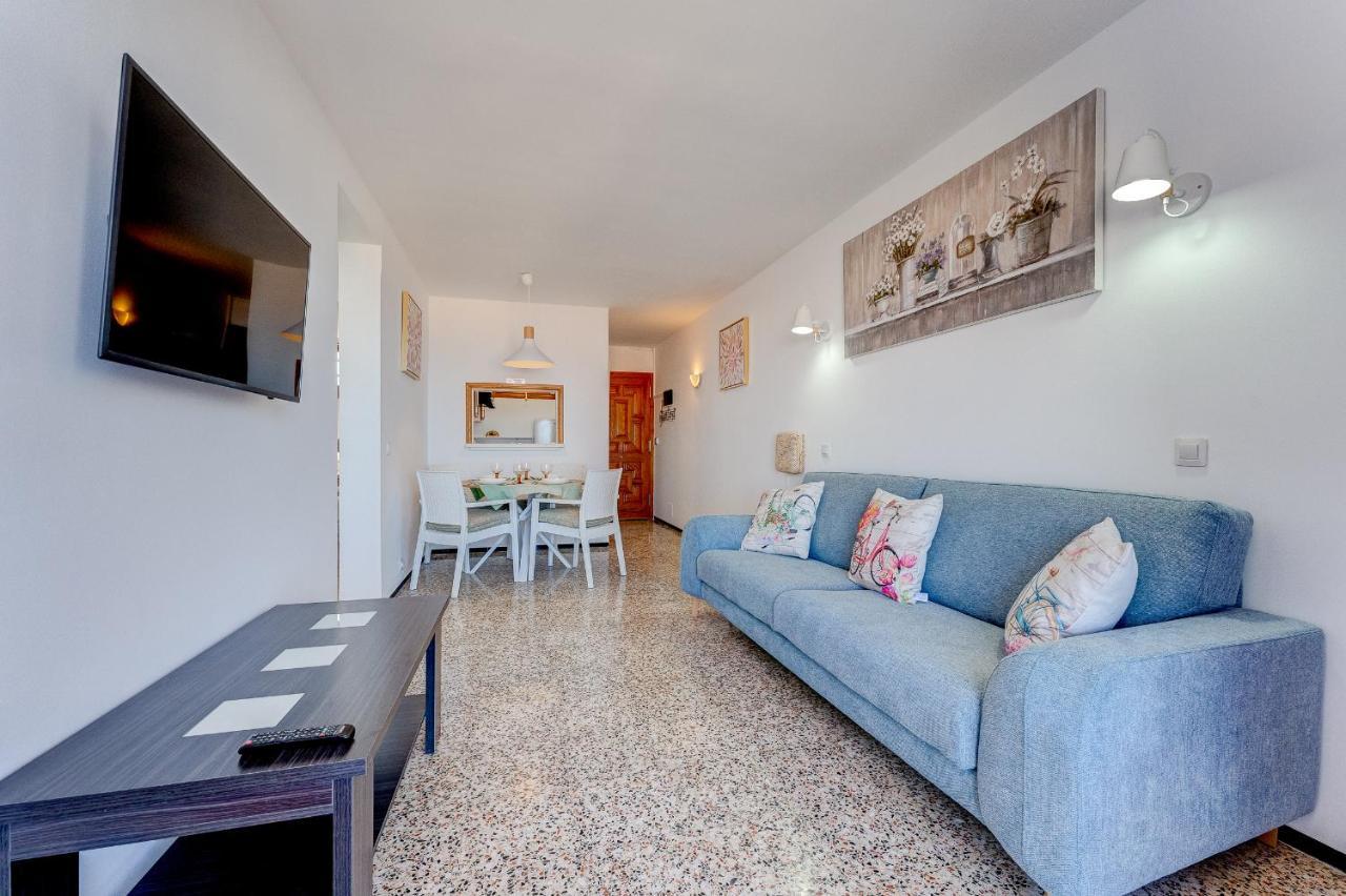 Cristianos Achacay Bluesky Apartamento *