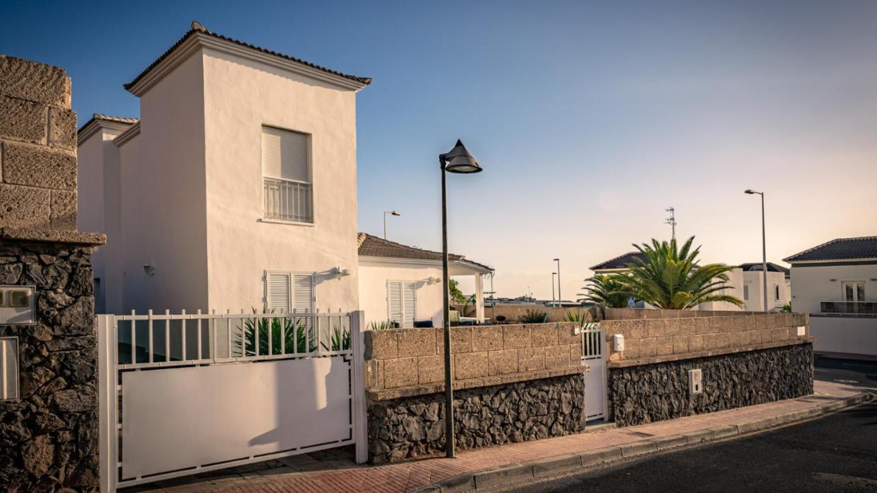 Madronal Tenerife South