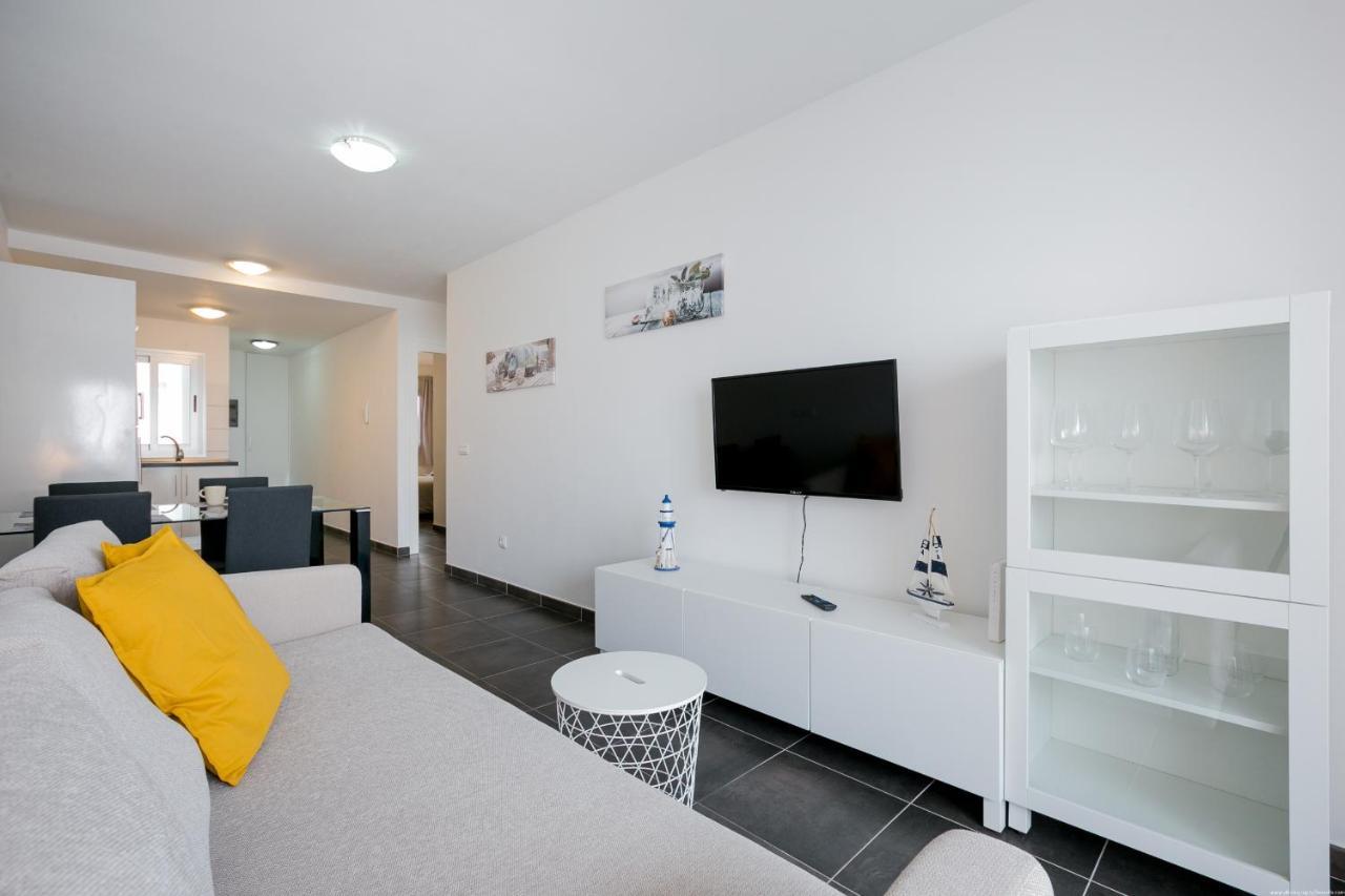 Cristianos Center Iv Apartment