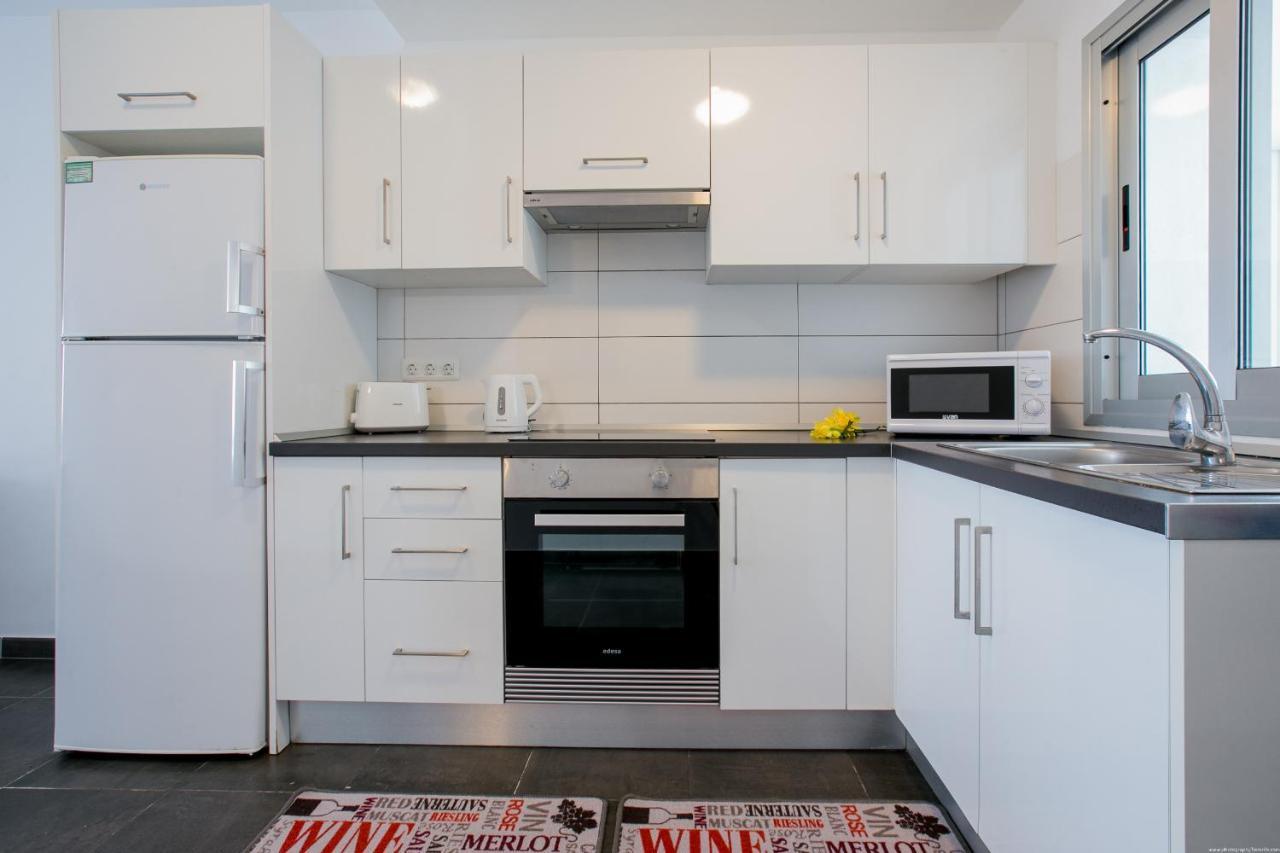 Cristianos Center Iv Apartment *