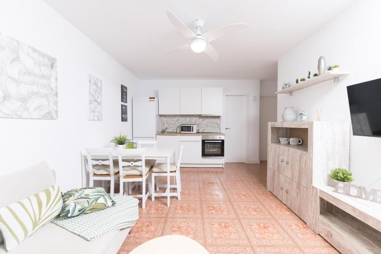 Sea View, Newly Renovated, 2 Bedrooms In