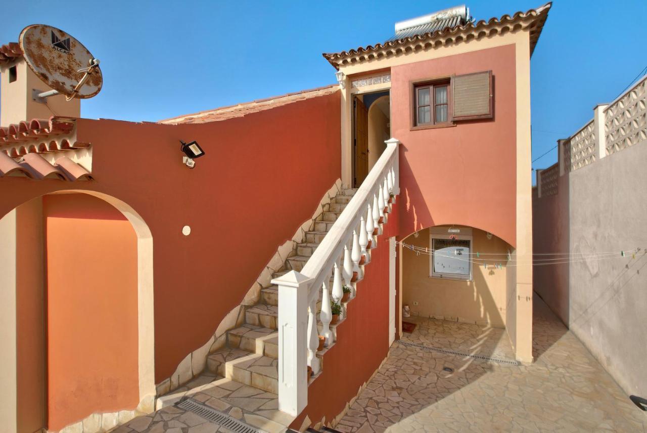 Petite Paradise Villa *