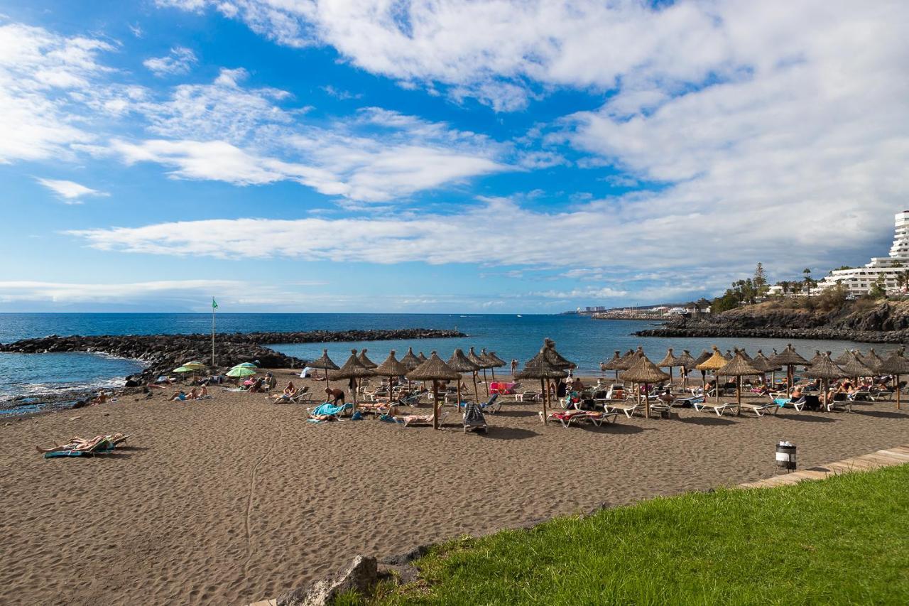 Beautiful Duplex In 3 Minutes Walking To The In Playa De Americas