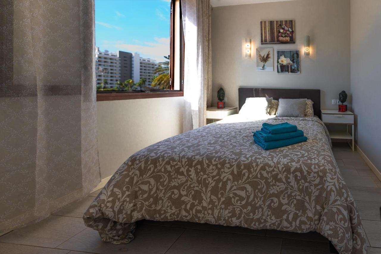 Apartment Beautiful Duplex In 3 Minutes Walking To The In Playa De Americas *