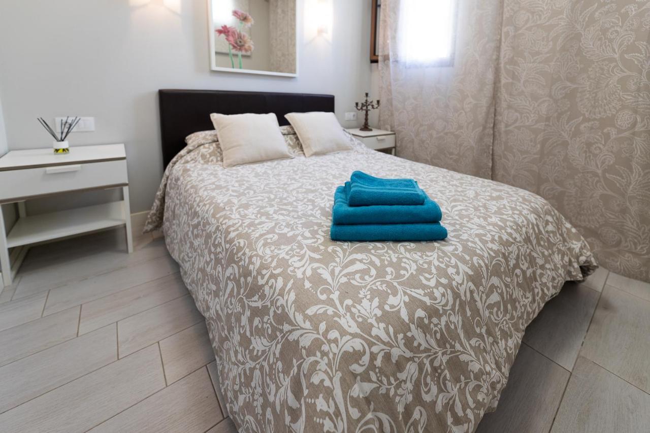 Beautiful Duplex In 3 Minutes Walking To The In Playa De Americas Playa de las Americas (Tenerife)