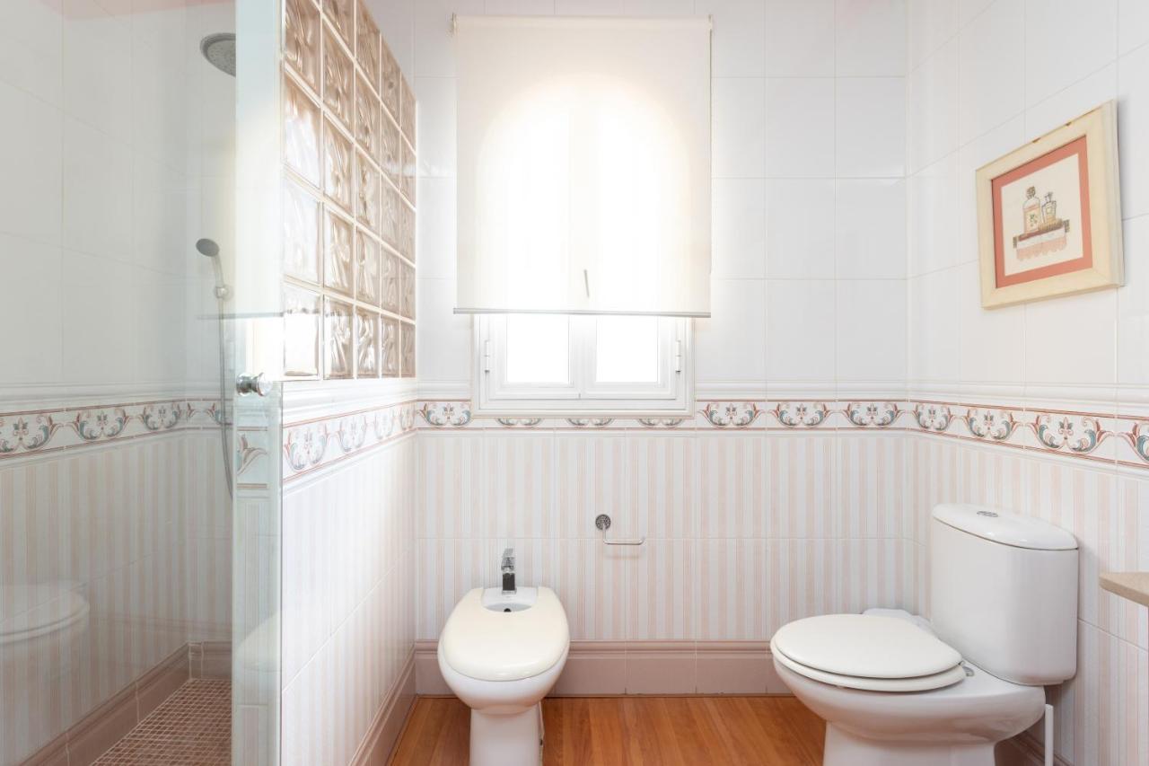 Luxury With Private Pool, Playa Del Duque Villa