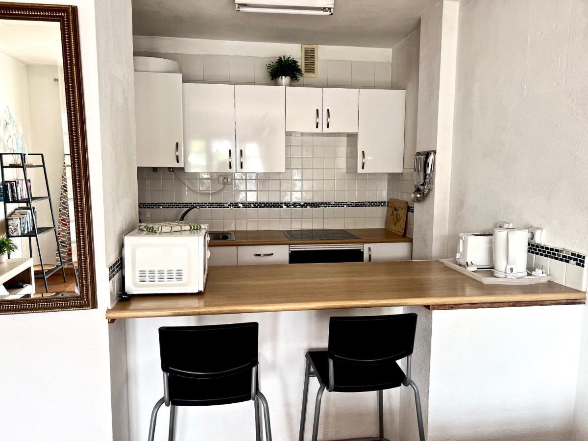 One Bedroom Apartment, Garden City, Heated Pool, Close To Playa Americas Appartement *