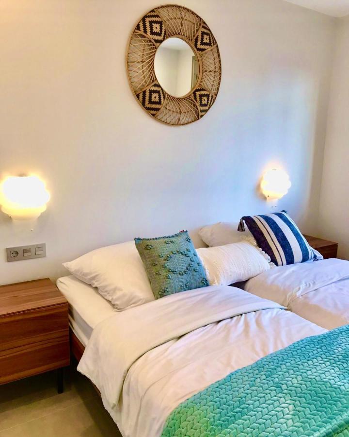 Golf Tenerife South Xx Wheel Accessible Shower Xx Free Wifi Xx Private Pool 30 Degrees Xx Two Terraces 30m2x60m2 Xxfree Parking Xx Mountain View Xx Flatscreen 65 Inch Xx