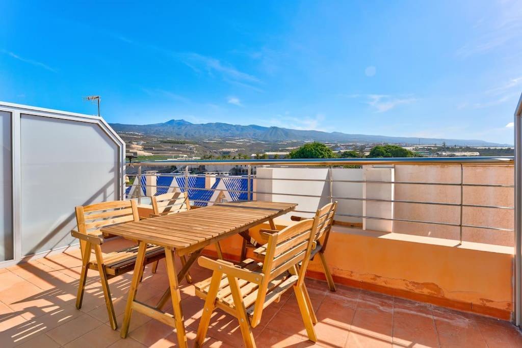 Pleasant Duplex San Juan With 2 Bedrooms Apartamento