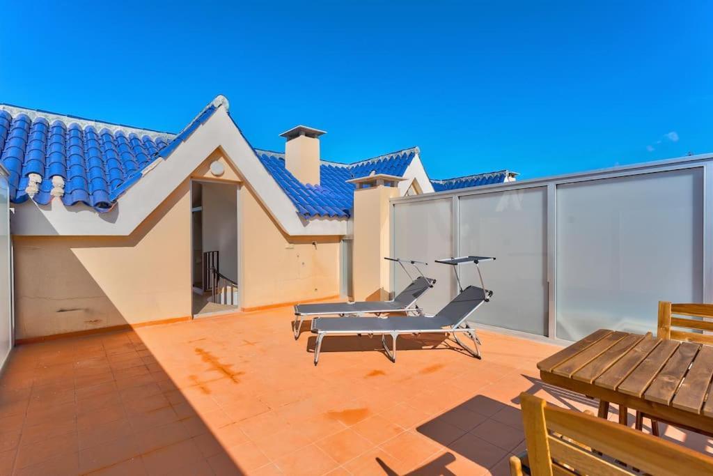 Pleasant Duplex San Juan With 2 Bedrooms Apartamento