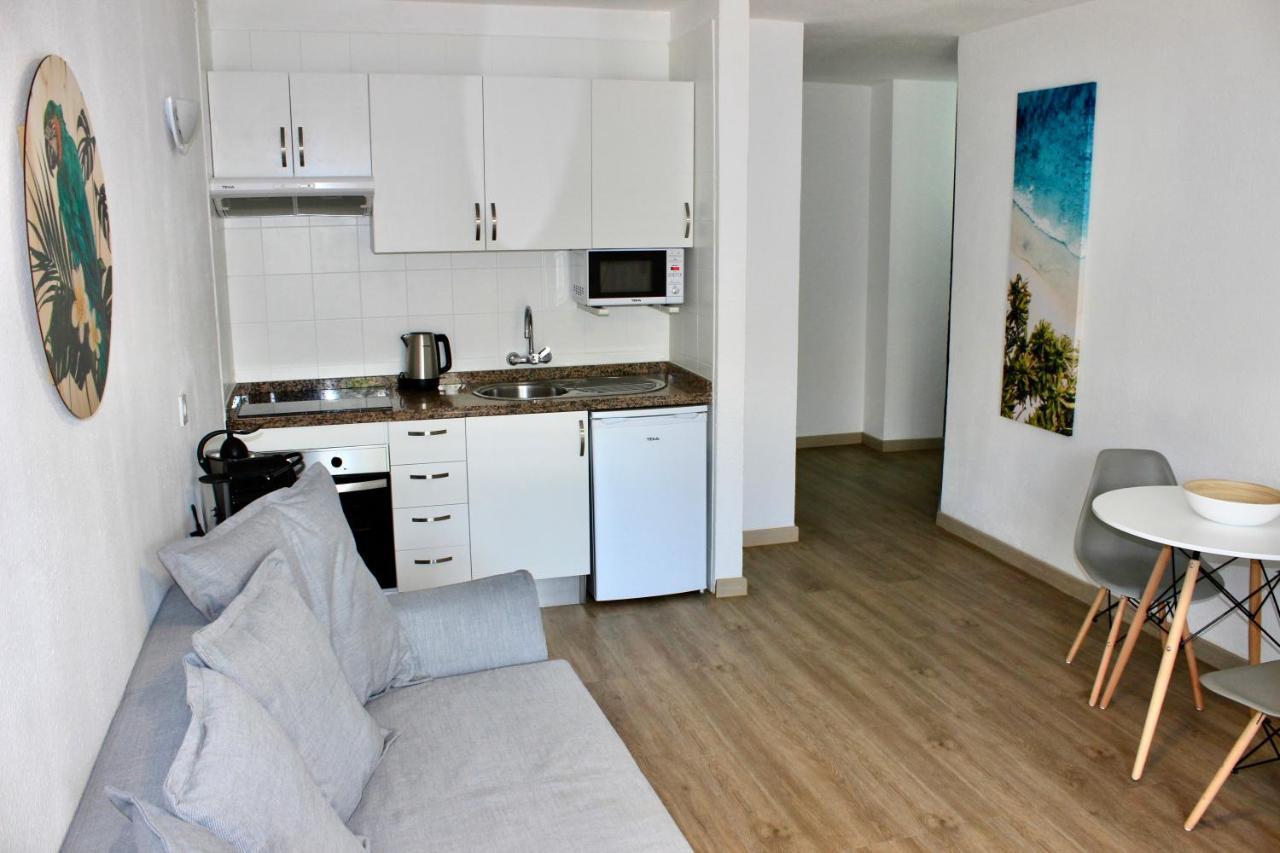 Modern 1bdr *