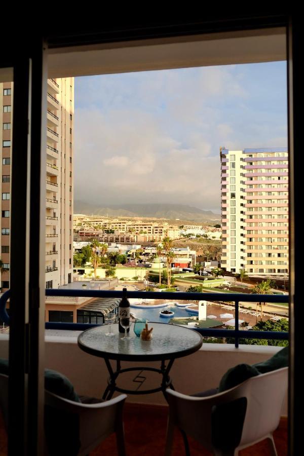 Pleasantly Studio With A Sea View And Pool, Paraiso Del Sur 611 Holiday home *