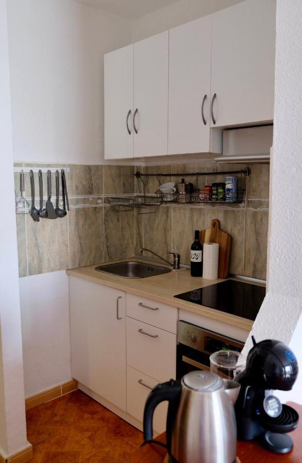 Pleasantly Studio With A Sea View And Pool, Paraiso Del Sur 611 *