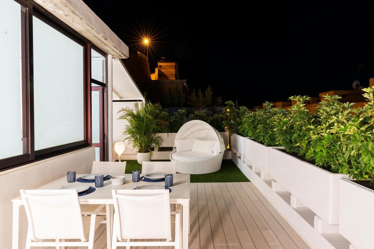 The Terraces Luxury Penthouses, 3d * Santa Cruz de Tenerife