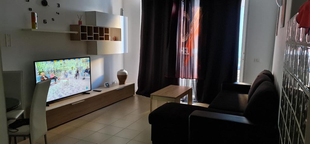 Green Park Studio Amarilla Golf Apartment *