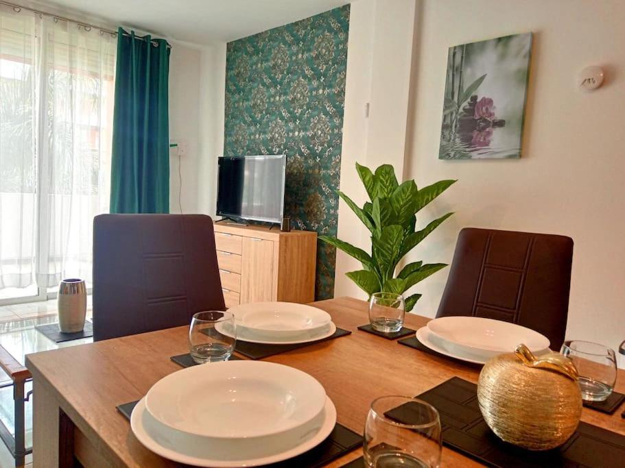 Appartement Classic Style With Pools *