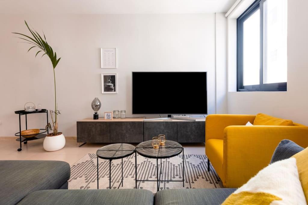 Cruz Center: The Coveted Location Appartement *