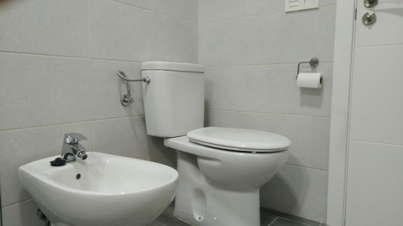 With Private Bathroom And Sea View, 50 M Del Mar * Radazul