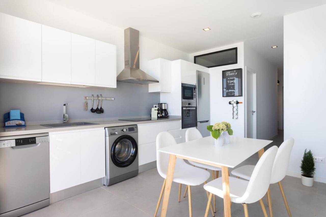 Home2book Design & Breathtaking Sea Views El Poris Appartement *