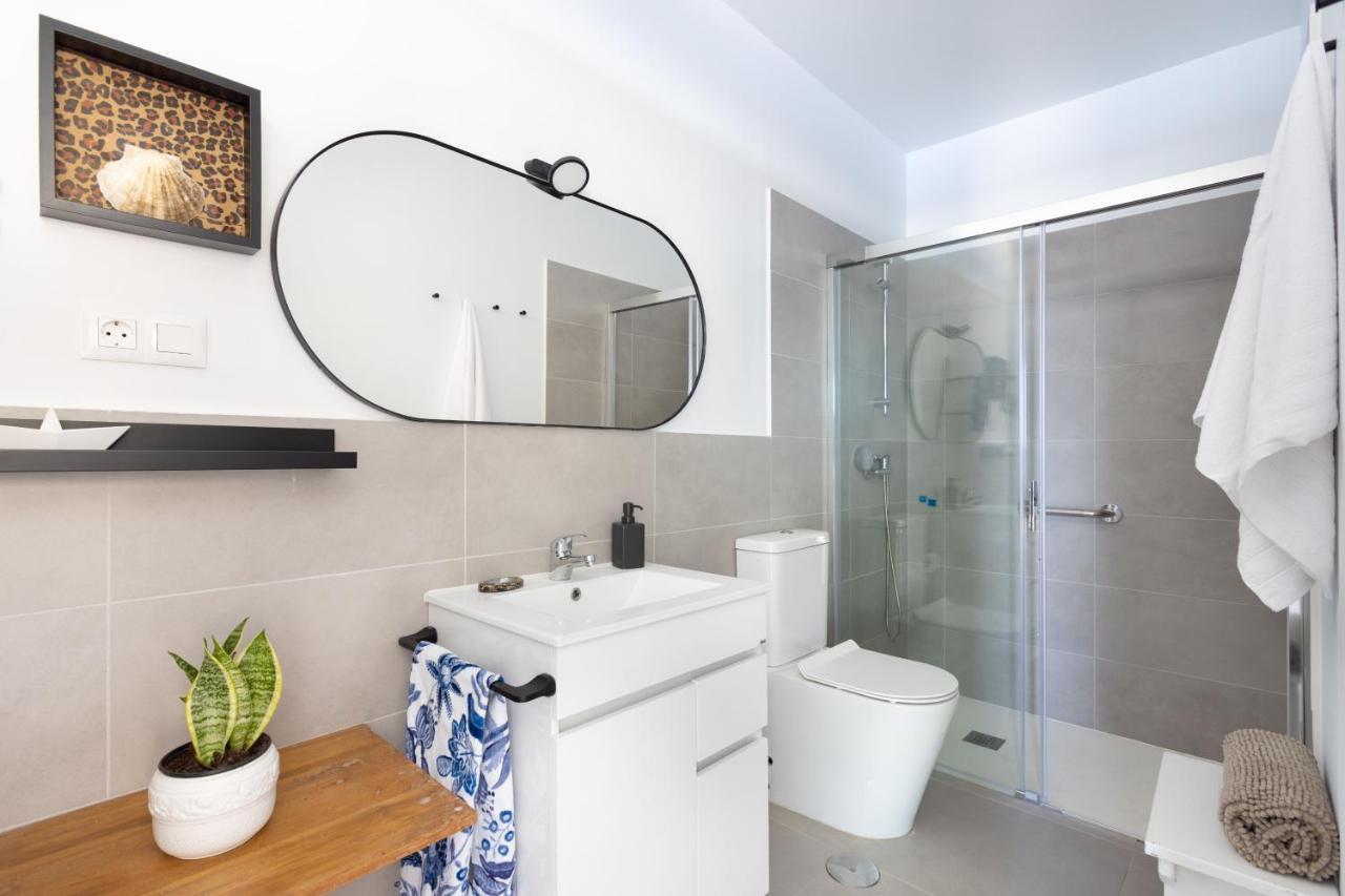 Home2book Design & Breathtaking Sea Views El Poris