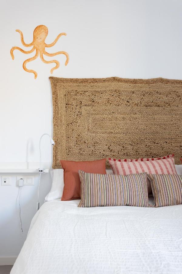 Appartement Home2book Design & Breathtaking Sea Views El Poris *