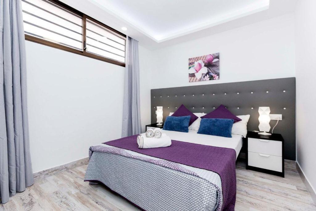 Summerland Charming *