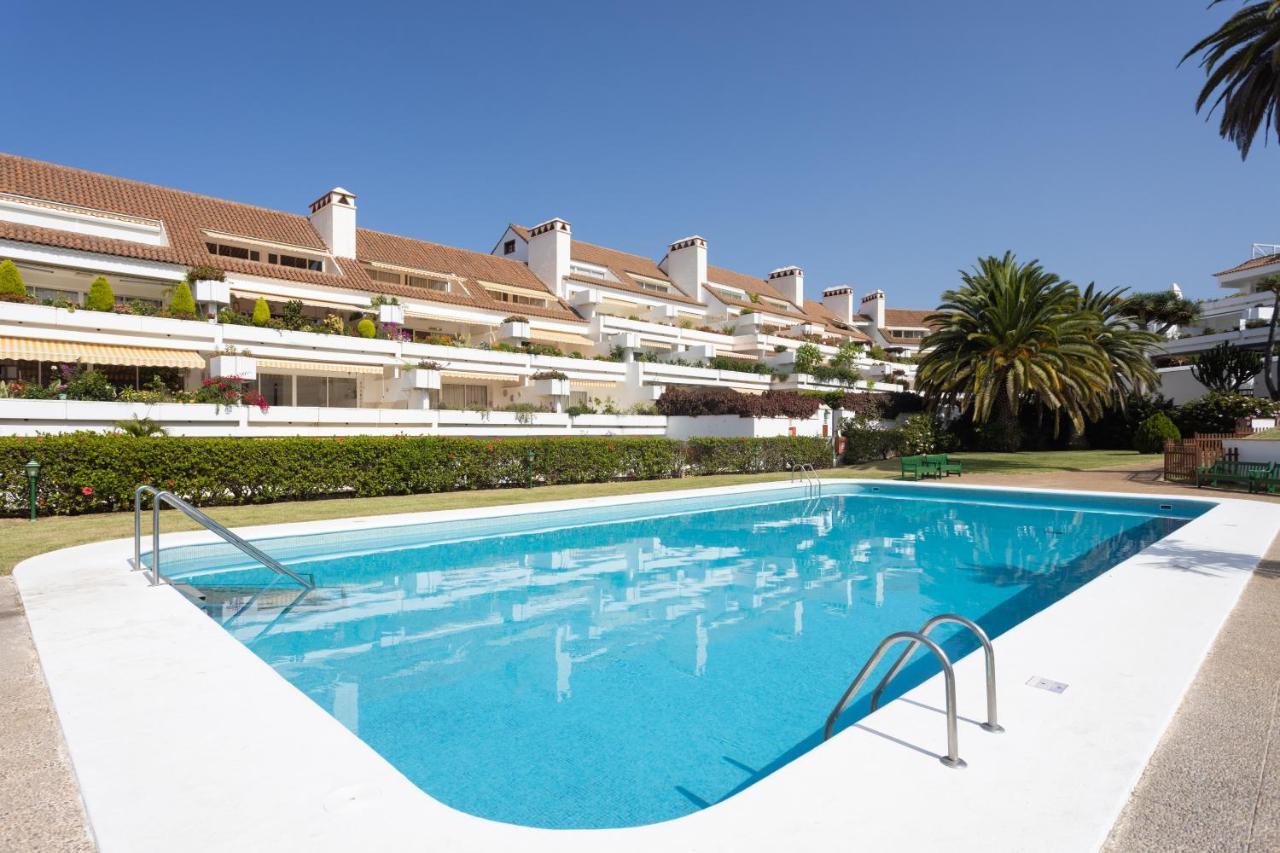 With Private Garden Appartement