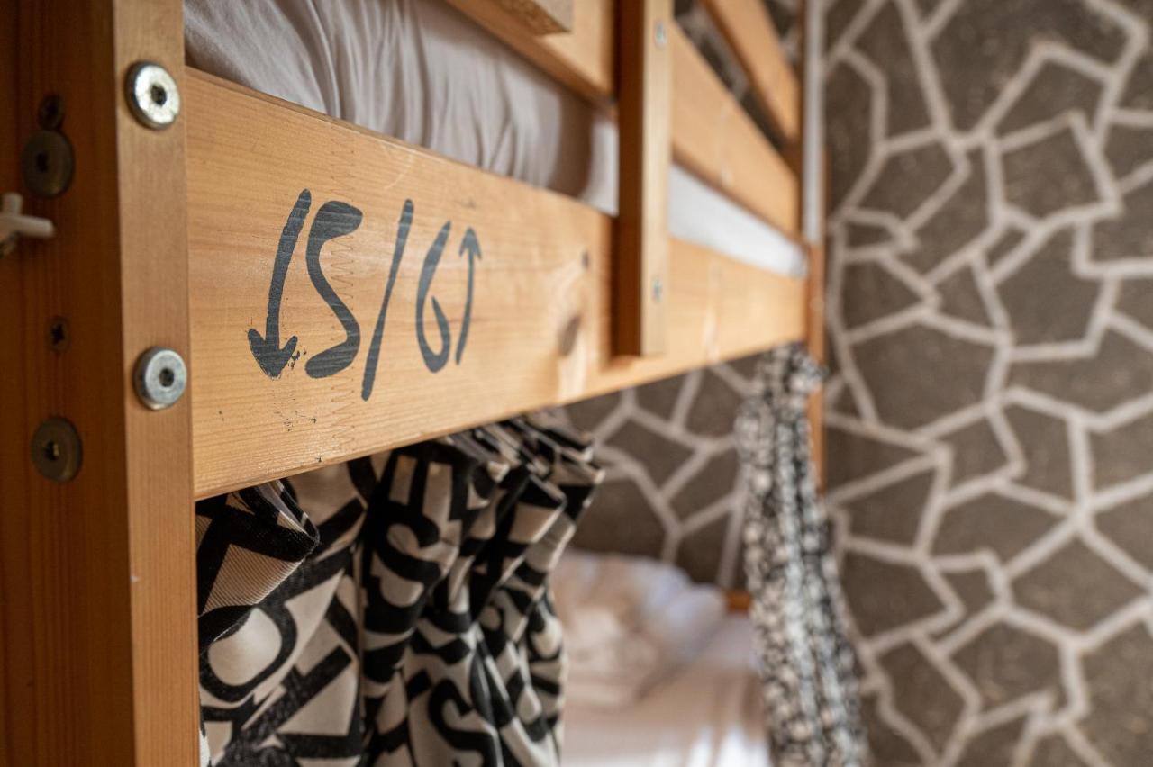 Drago Hostel *
