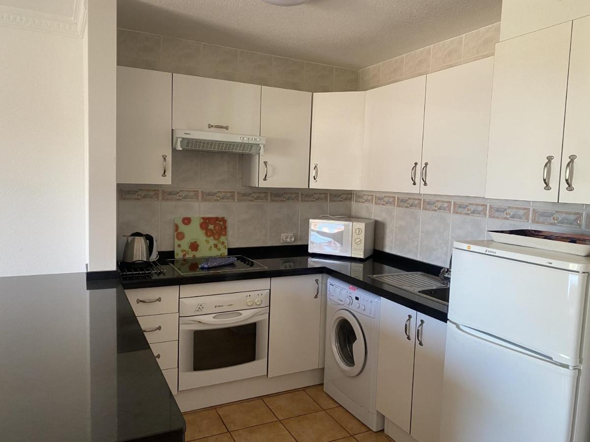 5a1, Victoria Court 1, Avenida Londres 6, Cristianos, 38650, Tenerife