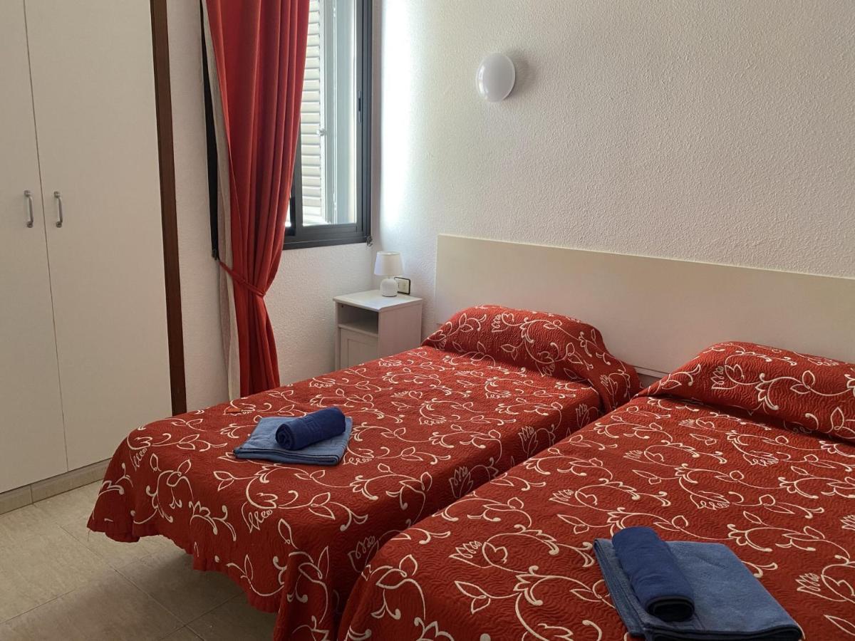 5a1, Victoria Court 1, Avenida Londres 6, Cristianos, 38650, Tenerife Los Cristianos (Tenerife)