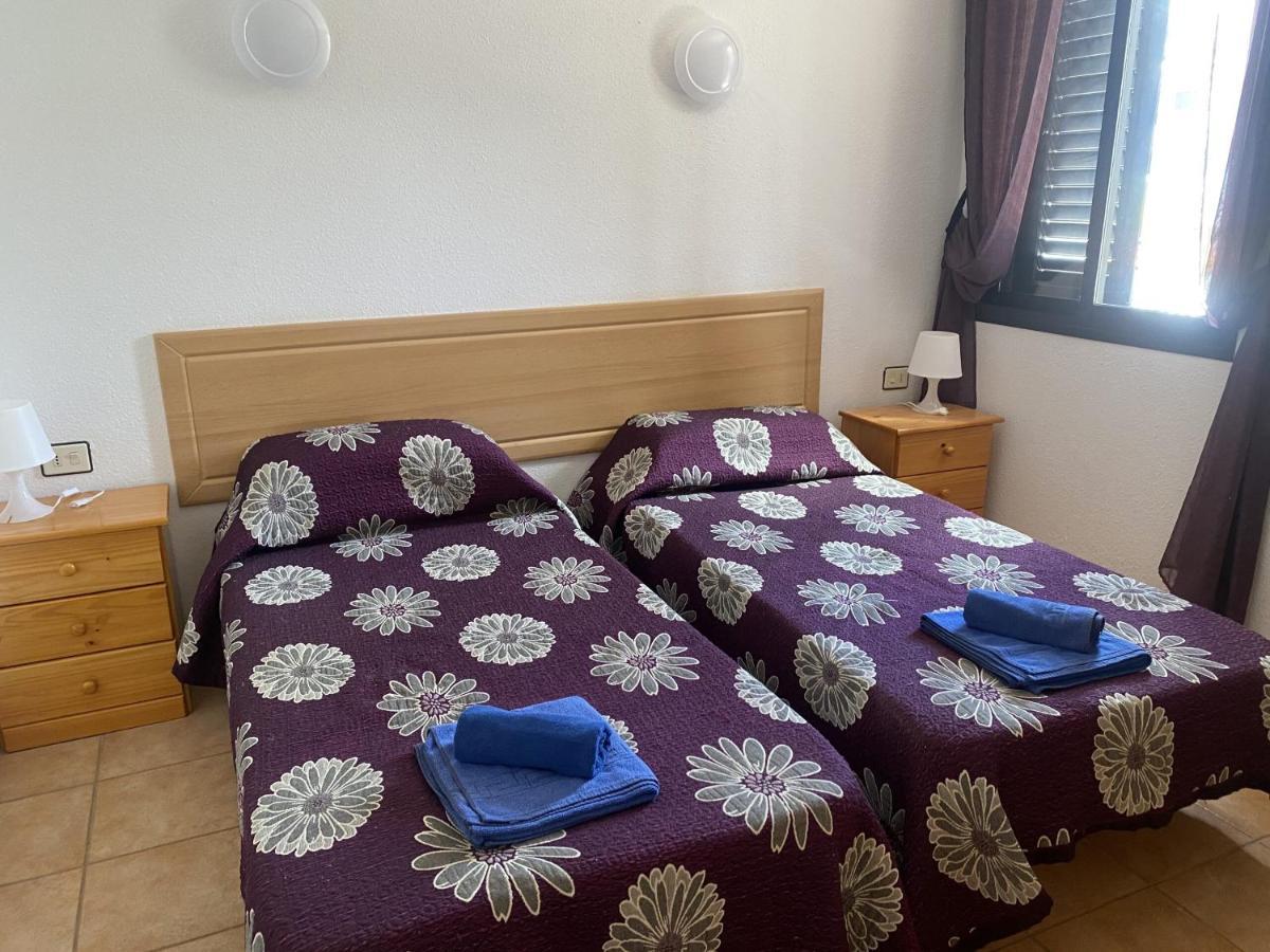5a1, Victoria Court 1, Avenida Londres 6, Cristianos, 38650, Tenerife