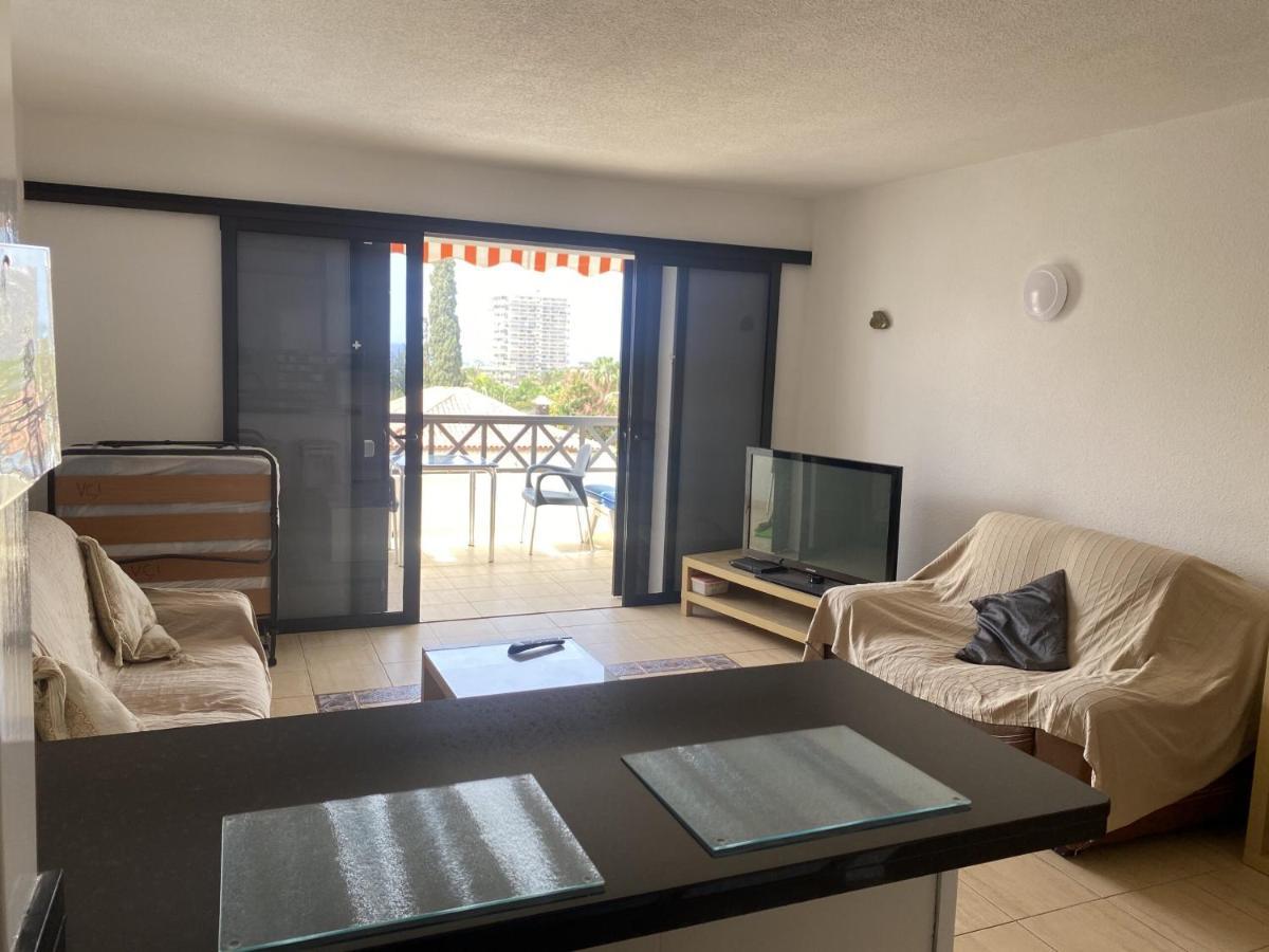 5a1, Victoria Court 1, Avenida Londres 6, Cristianos, 38650, Tenerife * Los Cristianos (Tenerife)