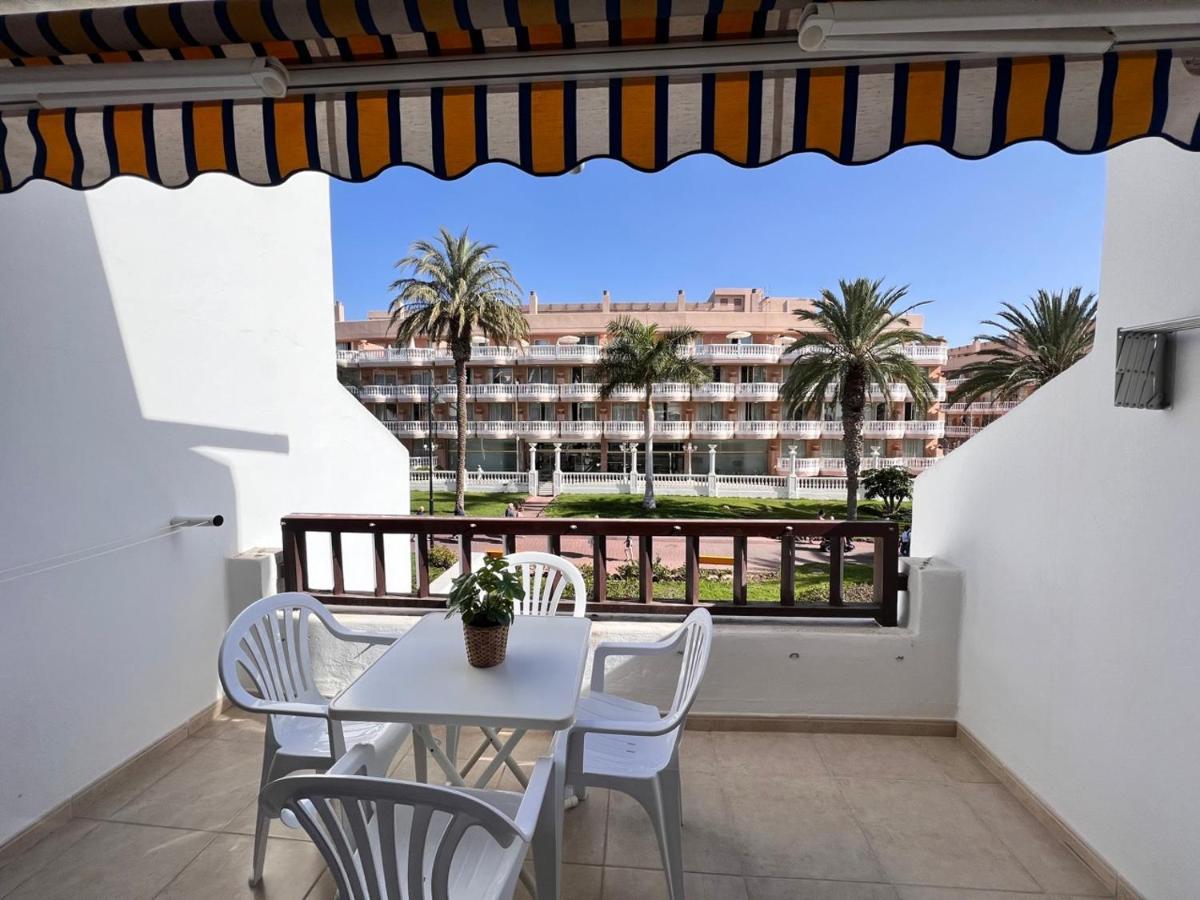 Seafront New Modern Study Ps3 * Playa de las Americas (Tenerife)