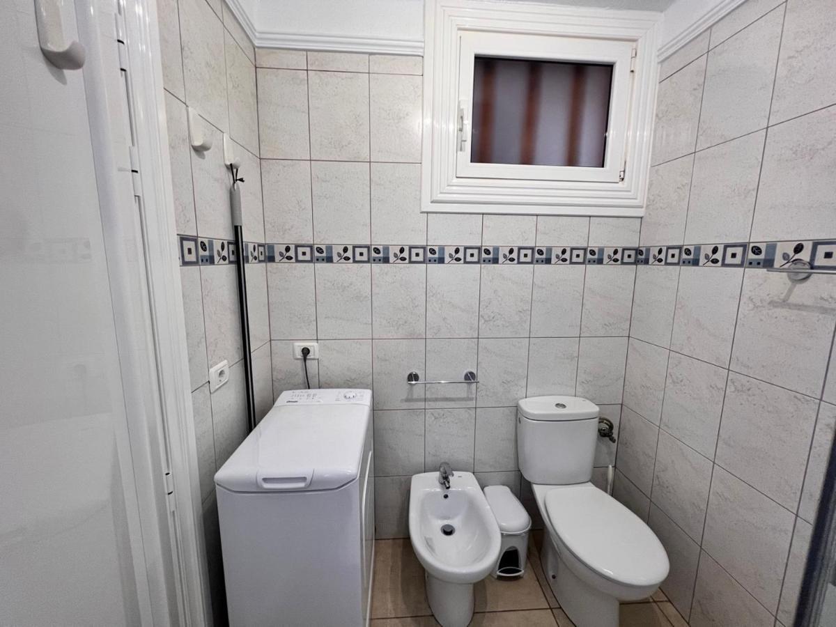 Apartment Seafront New Modern Study Ps3 Playa de las Americas (Tenerife)