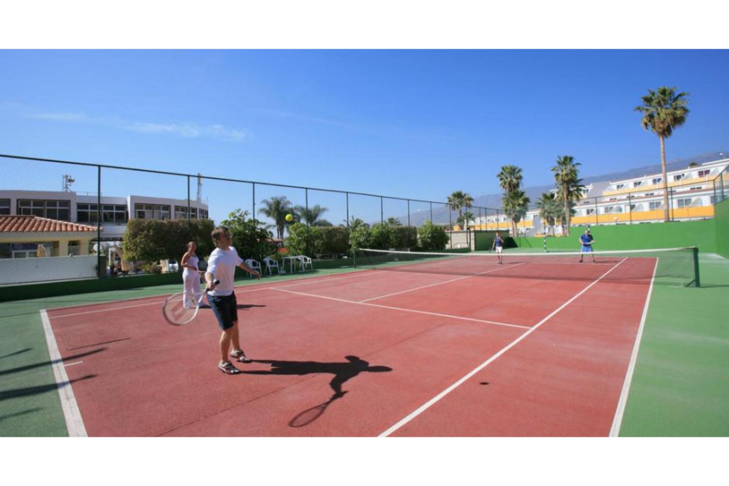 Malibu Park 3*