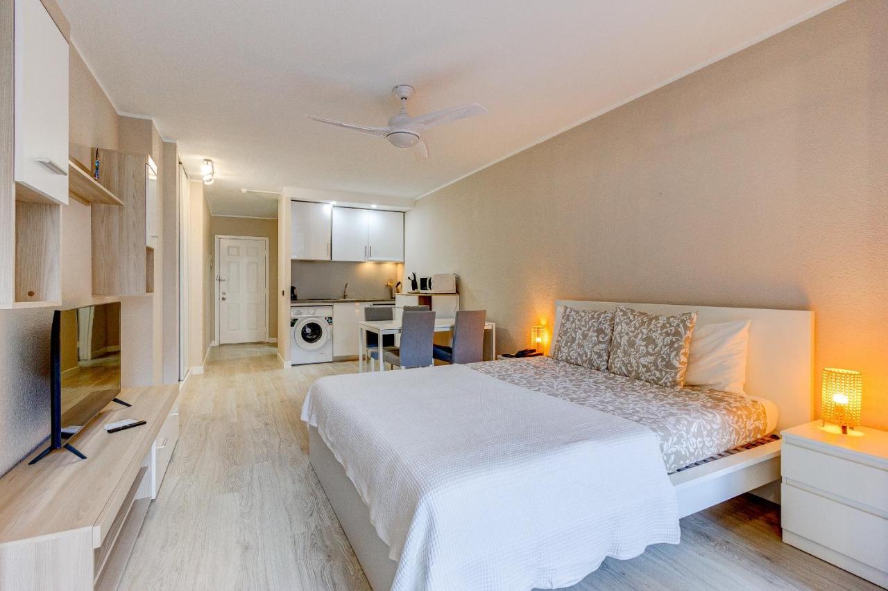 Apartment Castle Harbour Studio