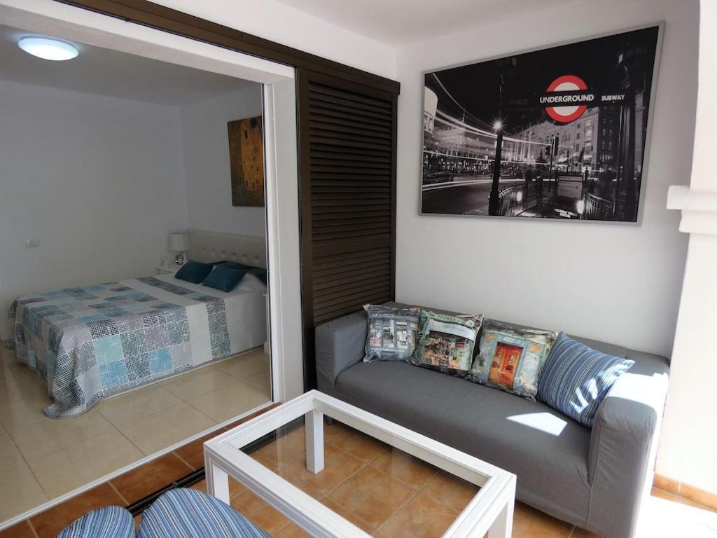 Appartement Beautiful With Large Terrace Close To The