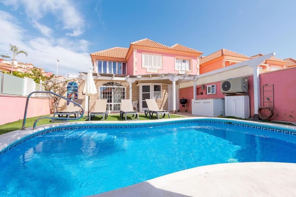 3 Bedroom In El Duque *