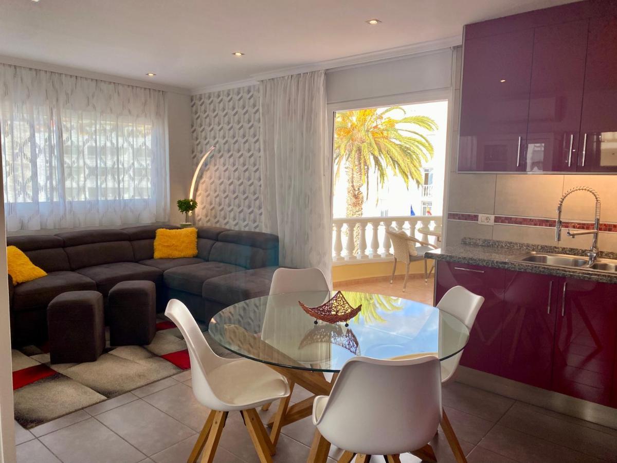 Relax And Enjoy With A View Of El Teide And Sea * Puerto de Santiago (Tenerife)