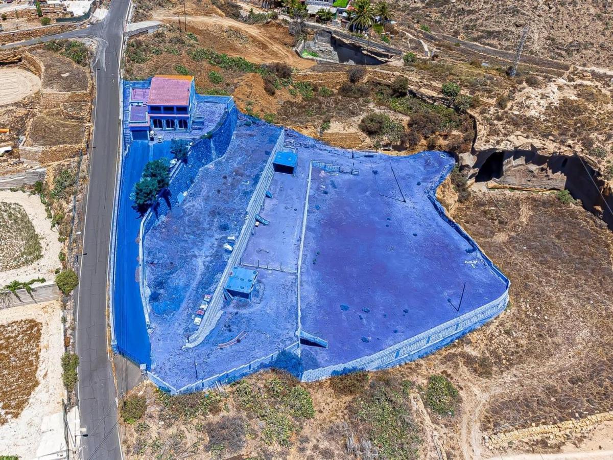 Blanquitos Amazing With 3,000 M2 Of Land * Granadilla De Abona
