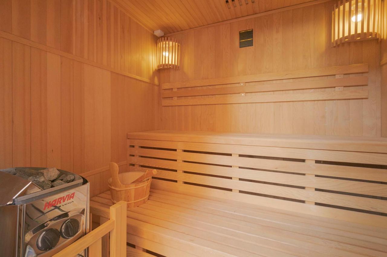 My Island Escape - Sea Views - Private Pool, Sauna