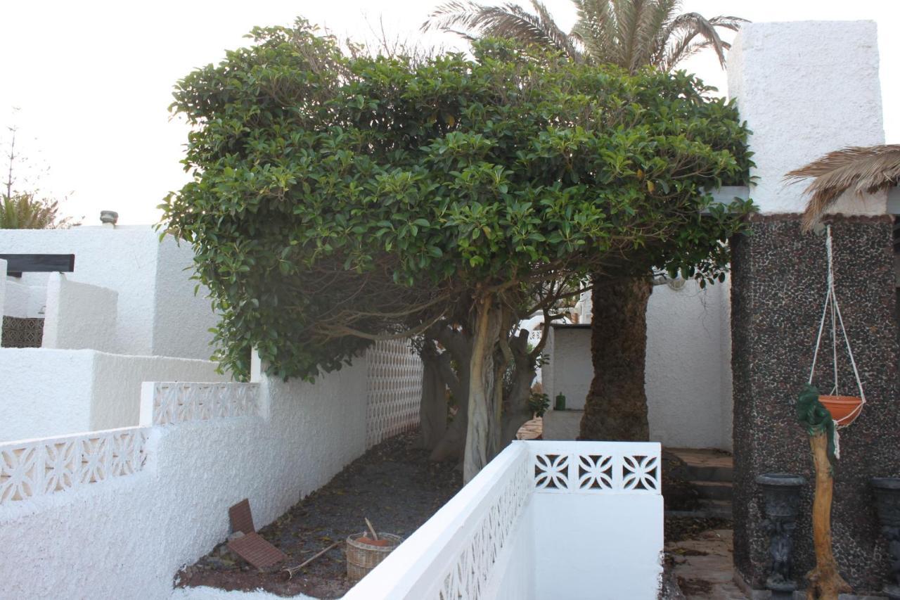 Con Piscina Privada De 2 Dormitorios, Terrazas, Jardin Y Barbacoa - Casa Momo