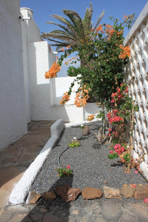 Con Piscina Privada De 2 Dormitorios, Terrazas, Jardin Y Barbacoa - Casa Momo Poris de Abona