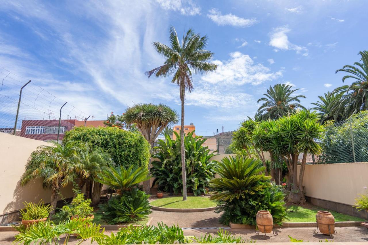 Espectacular Casa Con Jardin 