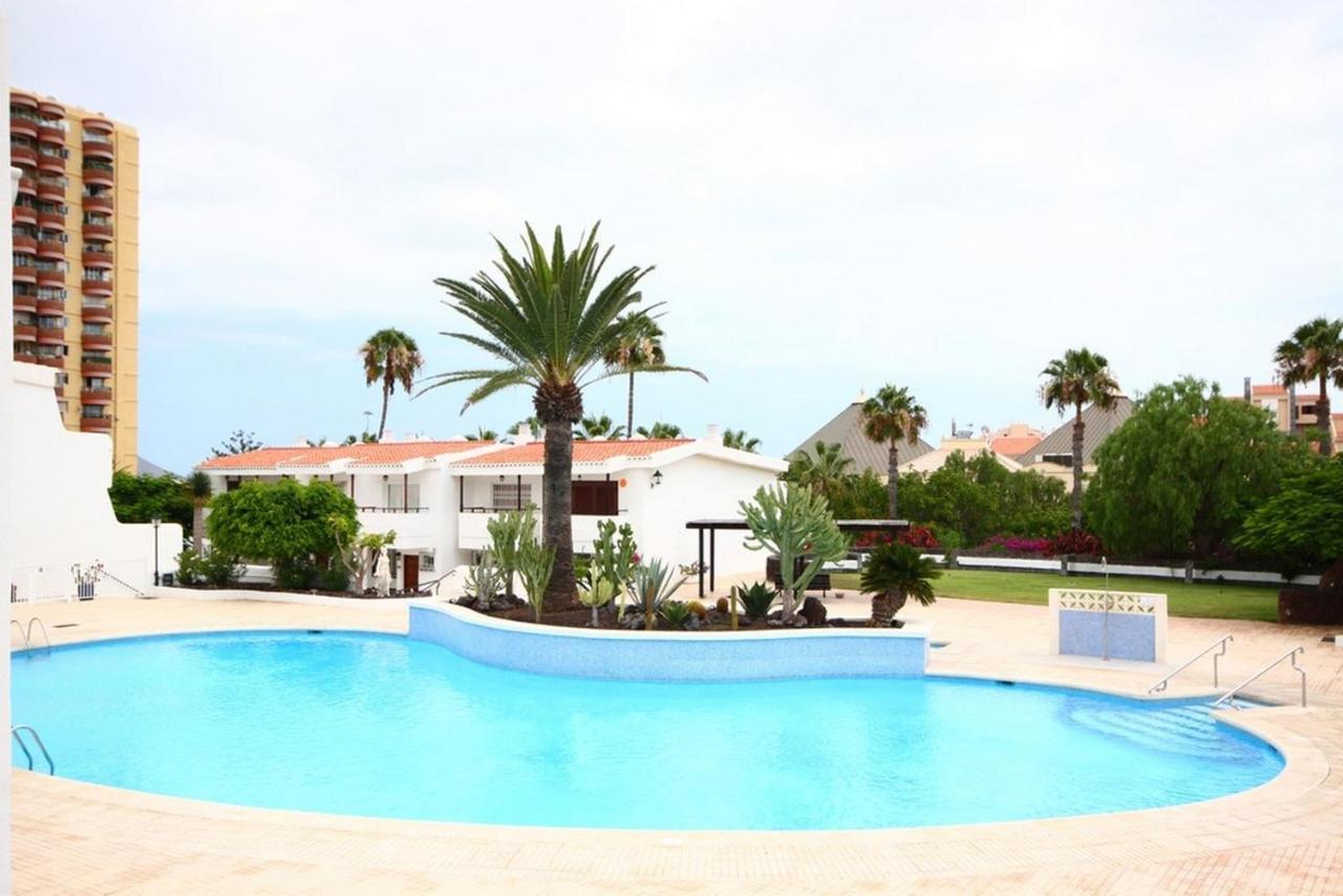 Fabulous Two Bedroom Near Vistas In Cristianos *