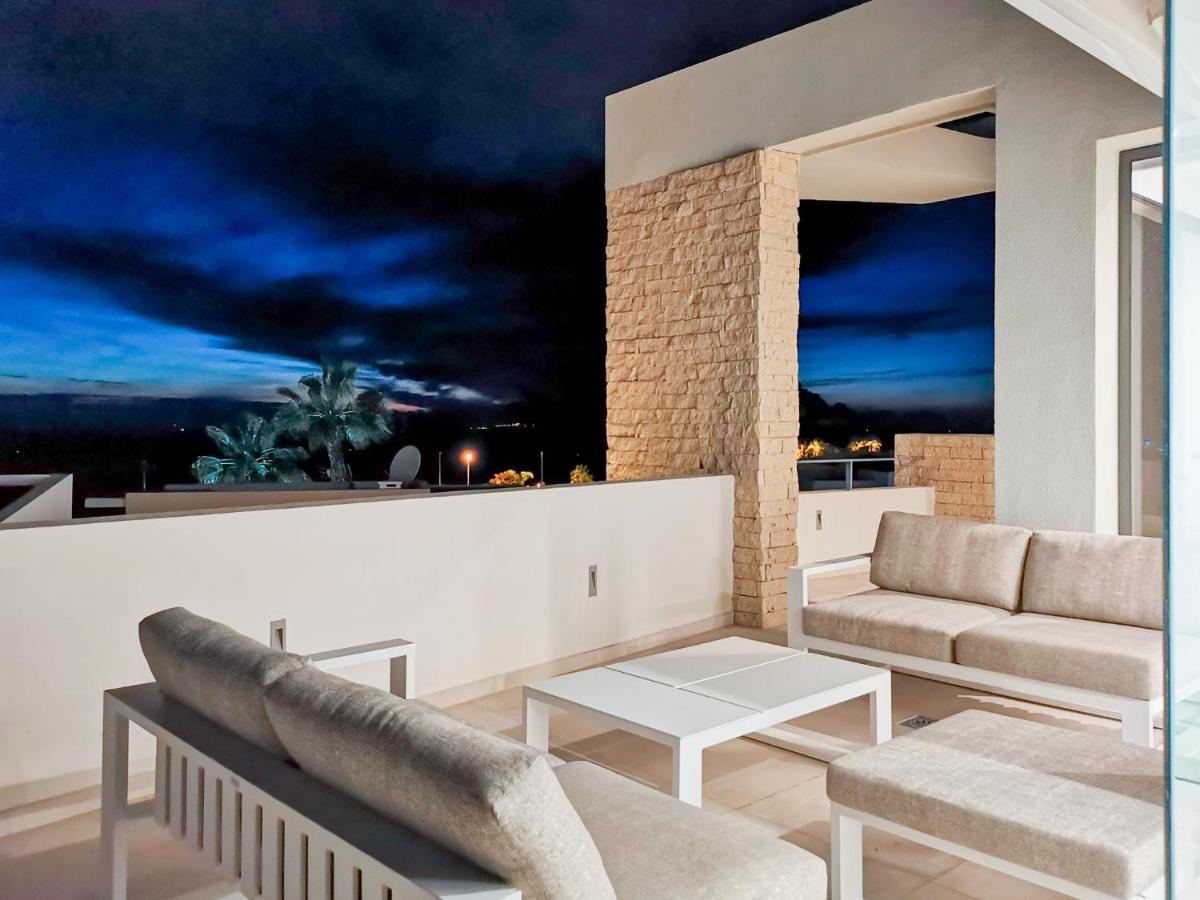 Karat Neveda Villa
