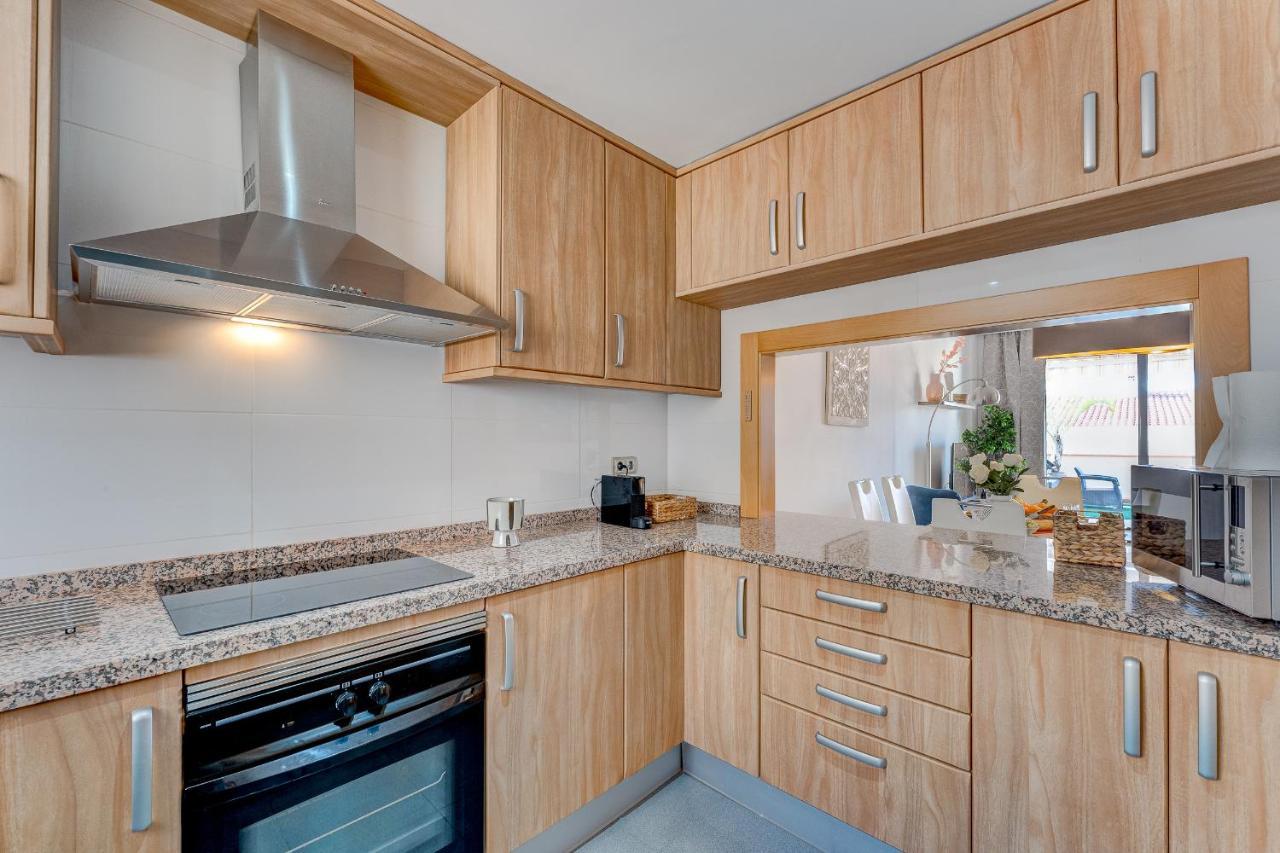 Modern With Large Terrasse, Bbq, Fast Wifi, 2 Pools *