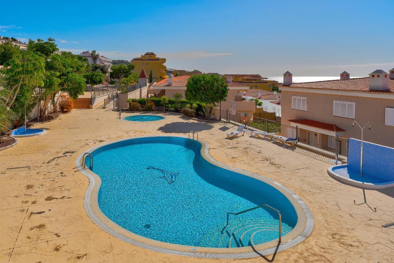 Apartment Modern With Large Terrasse, Bbq, Fast Wifi, 2 Pools Puerto de Santiago (Tenerife)
