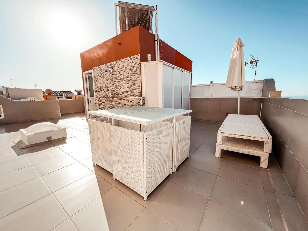 Townhouse With Ac In Callao Salvaje, Sonia, Cs148 Callao Salvaje